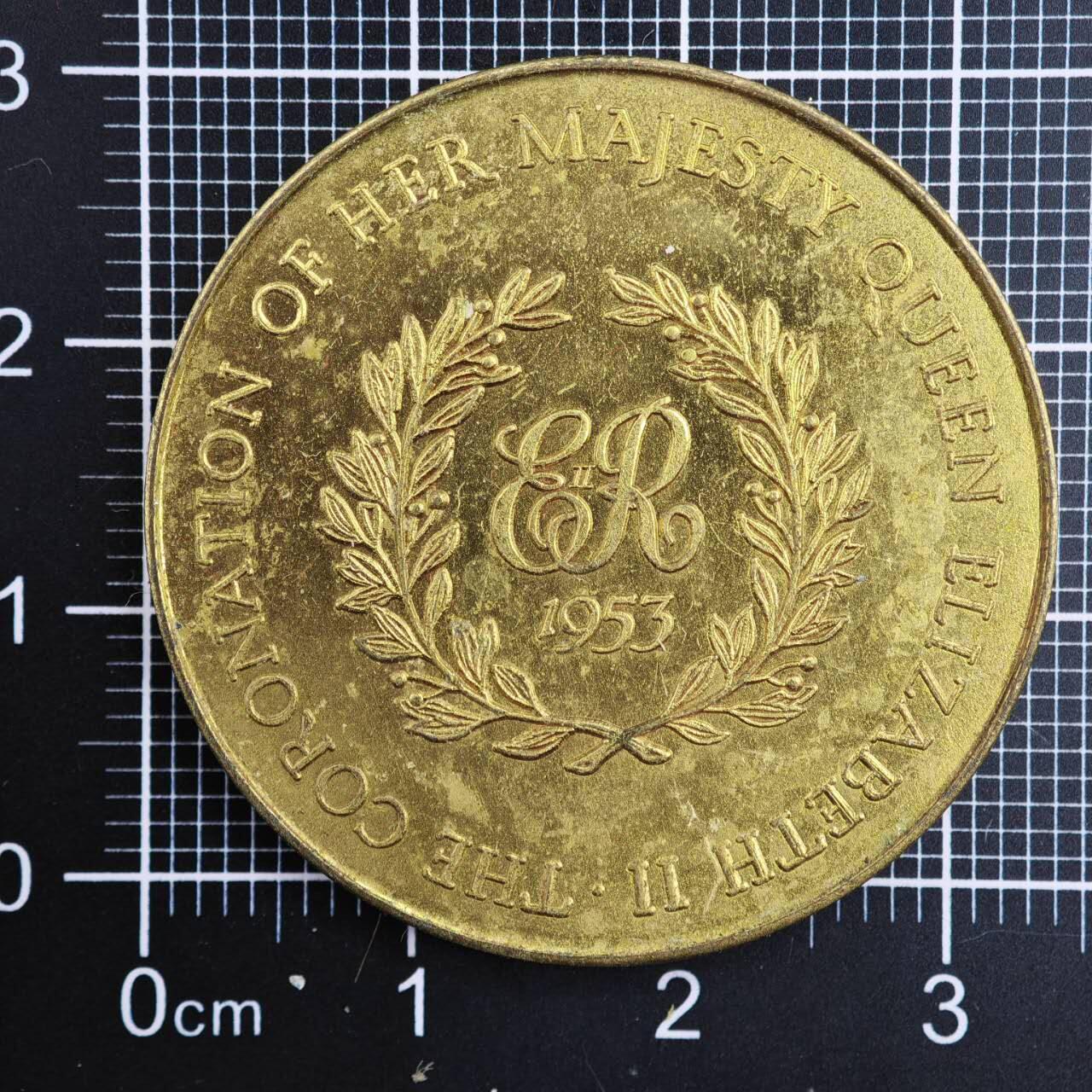 【淘币小摊】限时拍第八百二十三拍  纪念章场  满百包邮可预留两周  周一统一发货   英国1953年伊丽莎白二世加冕纪念章