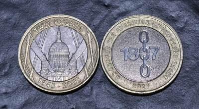 北京马甸外国币专卖第147期，外国币专场，陆续上拍，欢迎关注 - 英国2007年 废除奴隶贸易200周年2英镑双色纪念币和英国2005年2镑双色纪念币，二战胜利60周年纪念， 