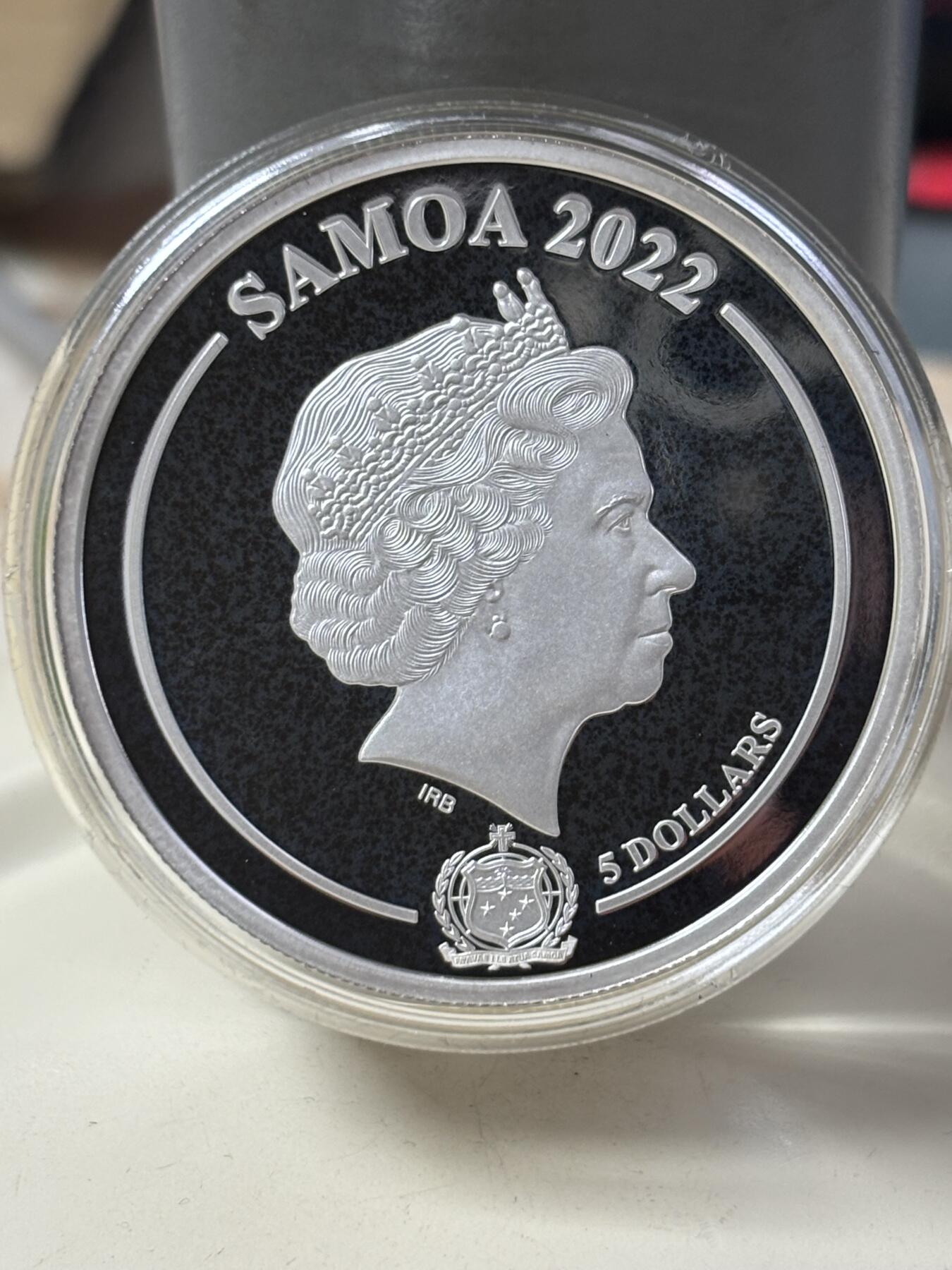 第185期拍卖 萨摩亚2022年黄金昆虫系列1盎司纪念银币3枚全，999银，1盎司*3，发行999枚，稍有氧化