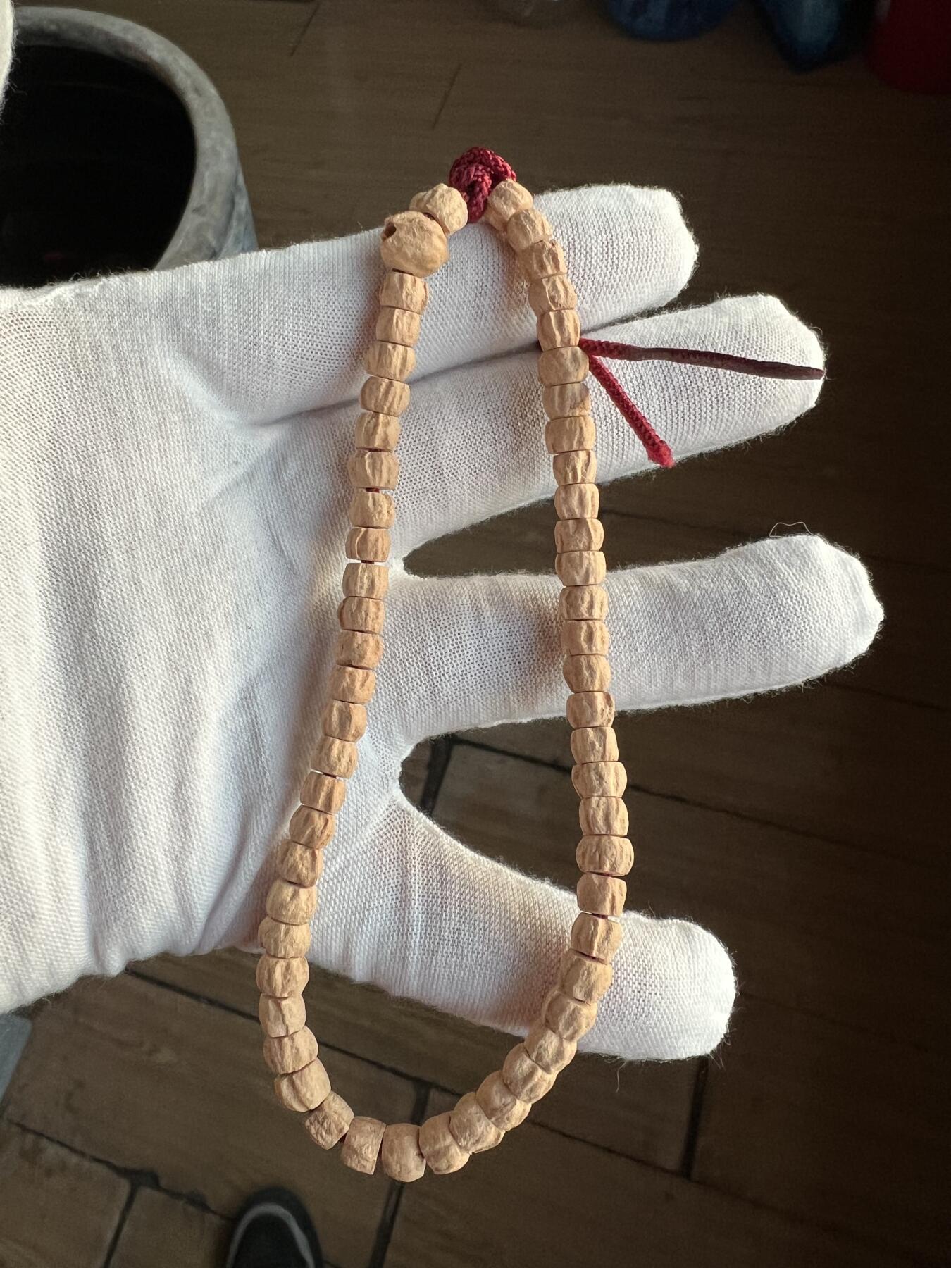 零元拍：百香籽 手持 手串 4.5/5MM左右，拍中就送DID最新2026 精美台历