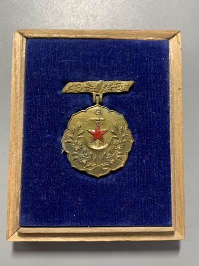 远东徽章小铺12月7日周日晚上9点结束 - 爱国妇人会二等功