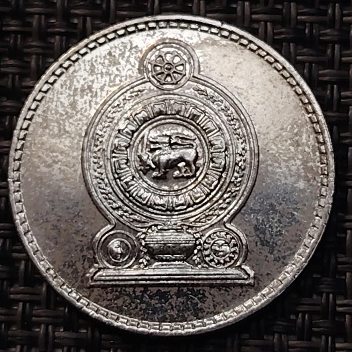 布加迪🐬～世界钱币(上海)🌾第 263 期 /  各国套币和散币 斯里兰卡🇱🇰 6枚套币