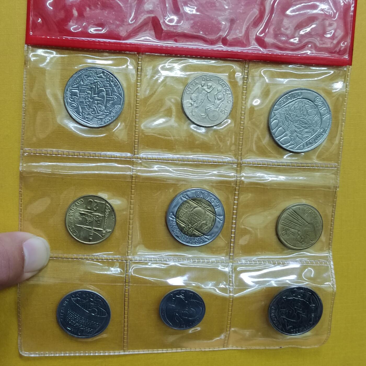 PCAI钱币 8-643  钱币等藏品小专场 外币一套