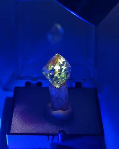 七河·世界钱币杂件水晶矿标小拍（总第30期） - 藏家出品 X651 巴基斯坦油胆水晶 盒子矿 本件拍品由合作藏家邮寄，库存编号 698-5