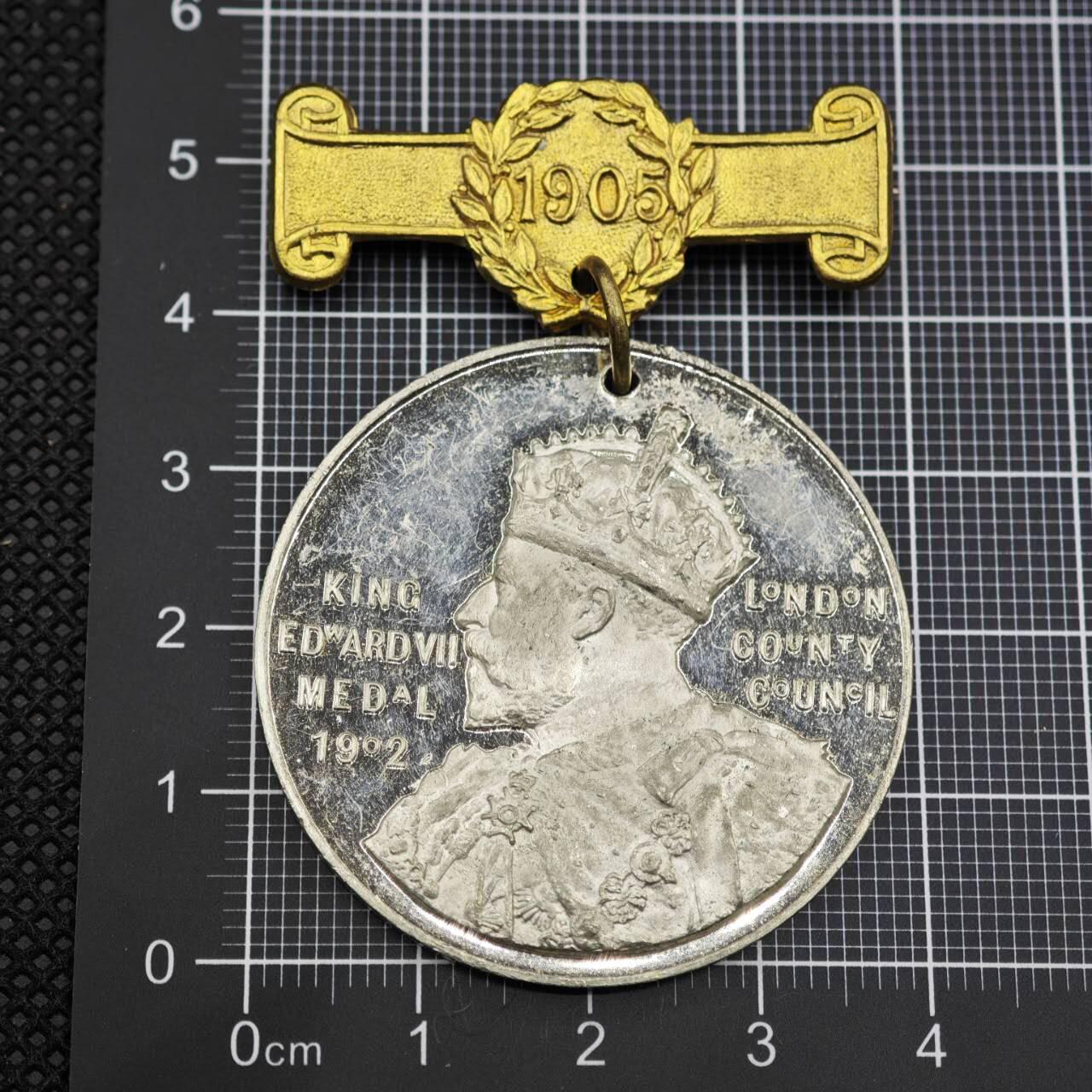 【淘币小摊】限时拍第八百二十三拍  纪念章场  满百包邮可预留两周  周一统一发货   英国1905年爱德华七世出勤优异奖章