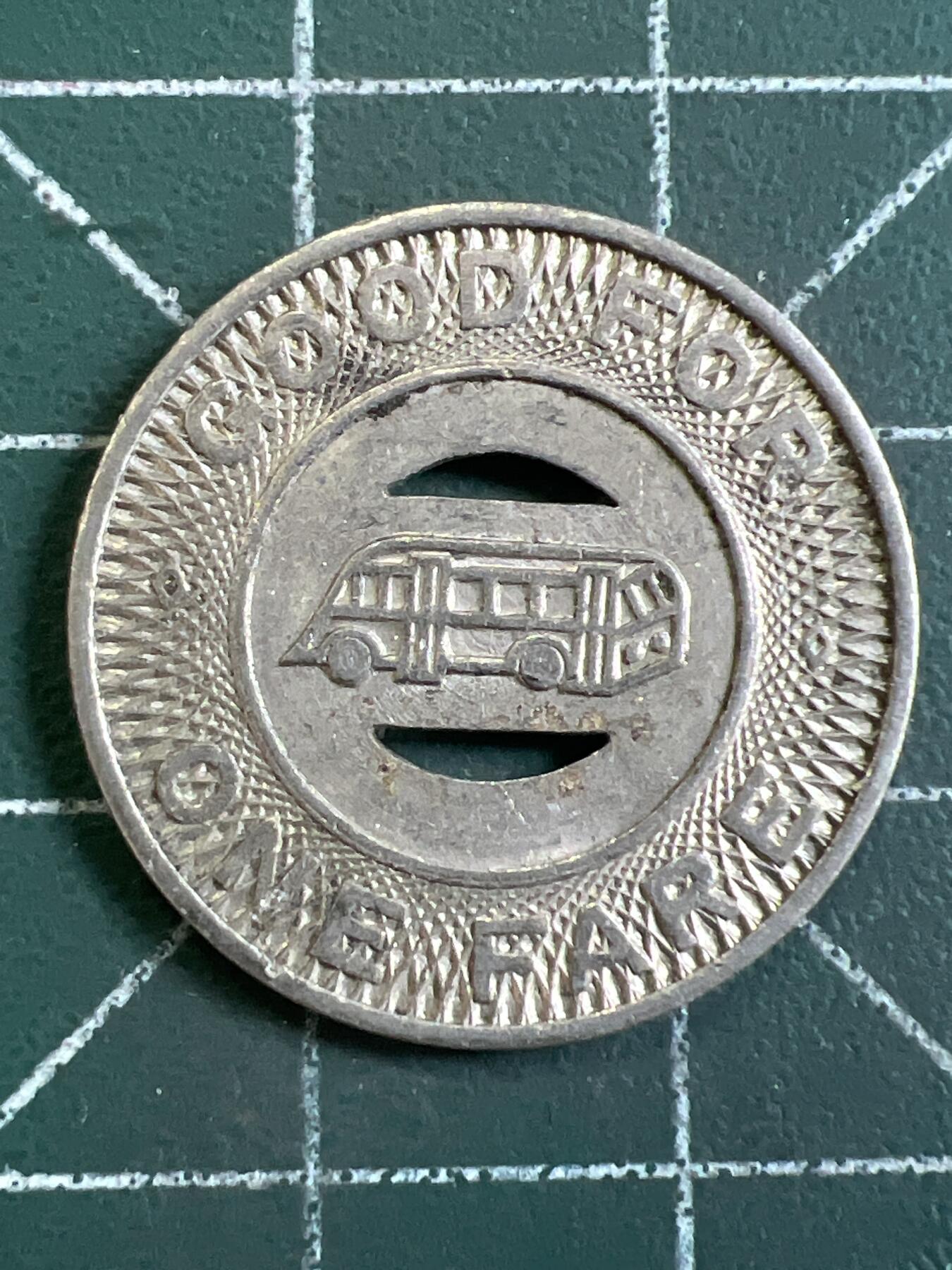 第1065 硬币专场 （无押金，捡漏，全场50包邮，偏远地区除外，接收代拍业务，本店十天发一次货） 公交代用币