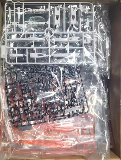 高达手办 初版带特典铁创 1/100 星恒 永恒裁决 合金骨架拼装模型双色外甲，全新未拼装！国创机甲系列，带原装盒说，板件齐全，细节丰富。