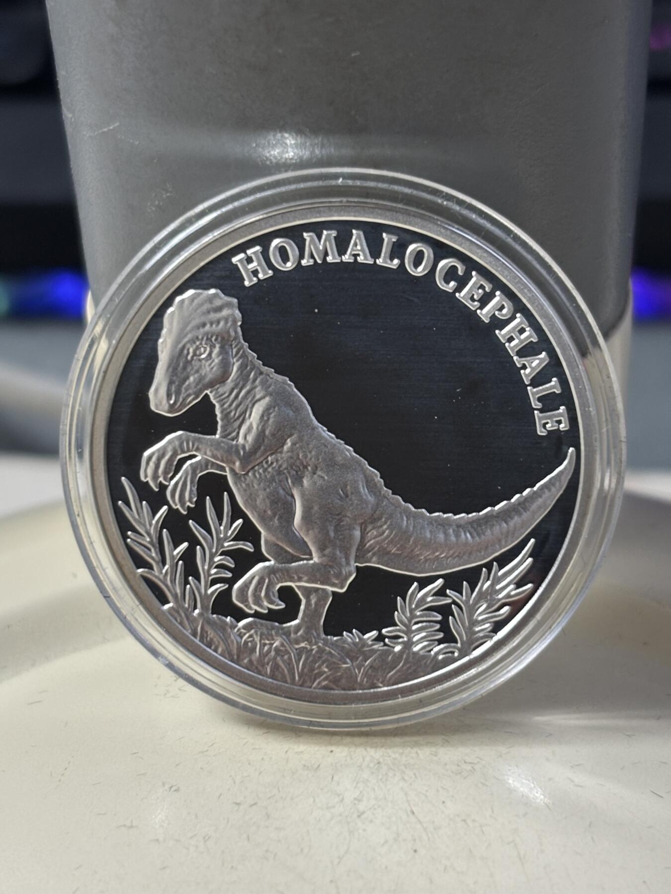 第185期拍卖 波兰2009年恐龙精制纪念银章8枚套原盒证，华沙造币厂 925银，14.14g*8 发行量15000套