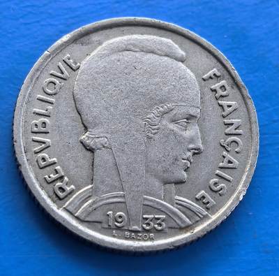 外国优质老铜币银币持续添加中，周六九点倒数截拍，满百包邮，可寄存半年，喜欢朋友微信扫描二维码可直接参拍 - 法国1933年5法郎