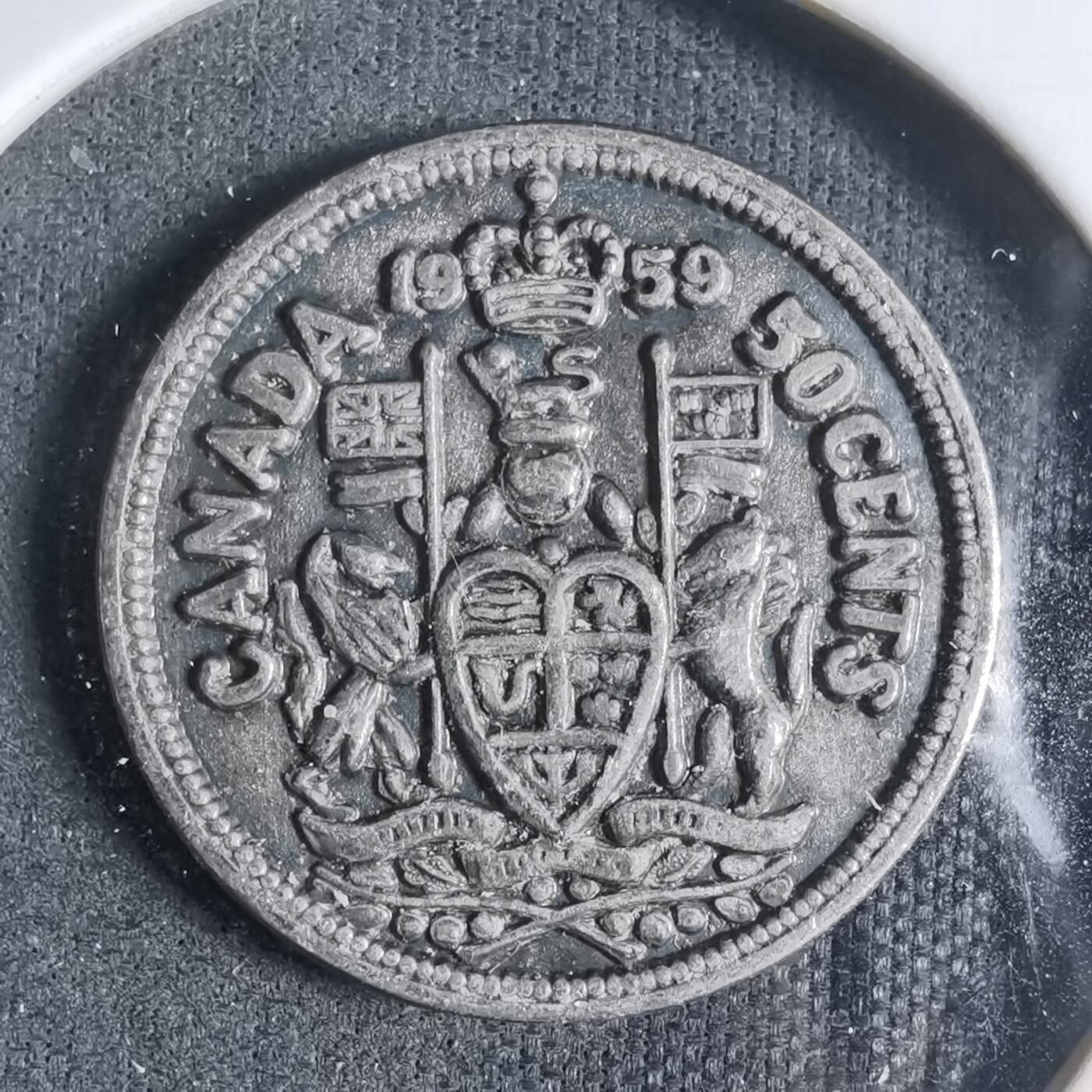 沼泽如烟--第923场 币形章