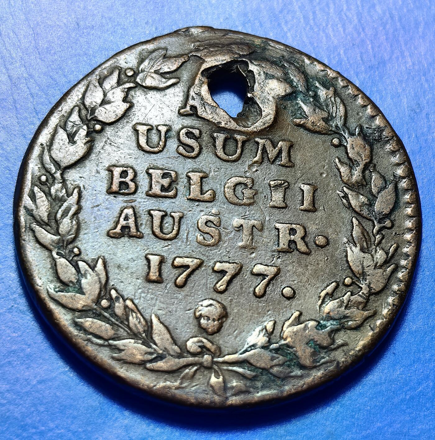 外国优质老铜币银币持续添加中，周六九点倒数截拍，满百包邮，可寄存半年，喜欢朋友微信扫描二维码可直接参拍 奥匈帝国玛丽亚·特蕾莎1777年大铜币