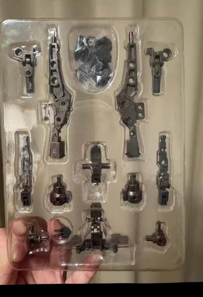 高达手办 初版带特典萝播动漫 白露空战型合金拼装模型