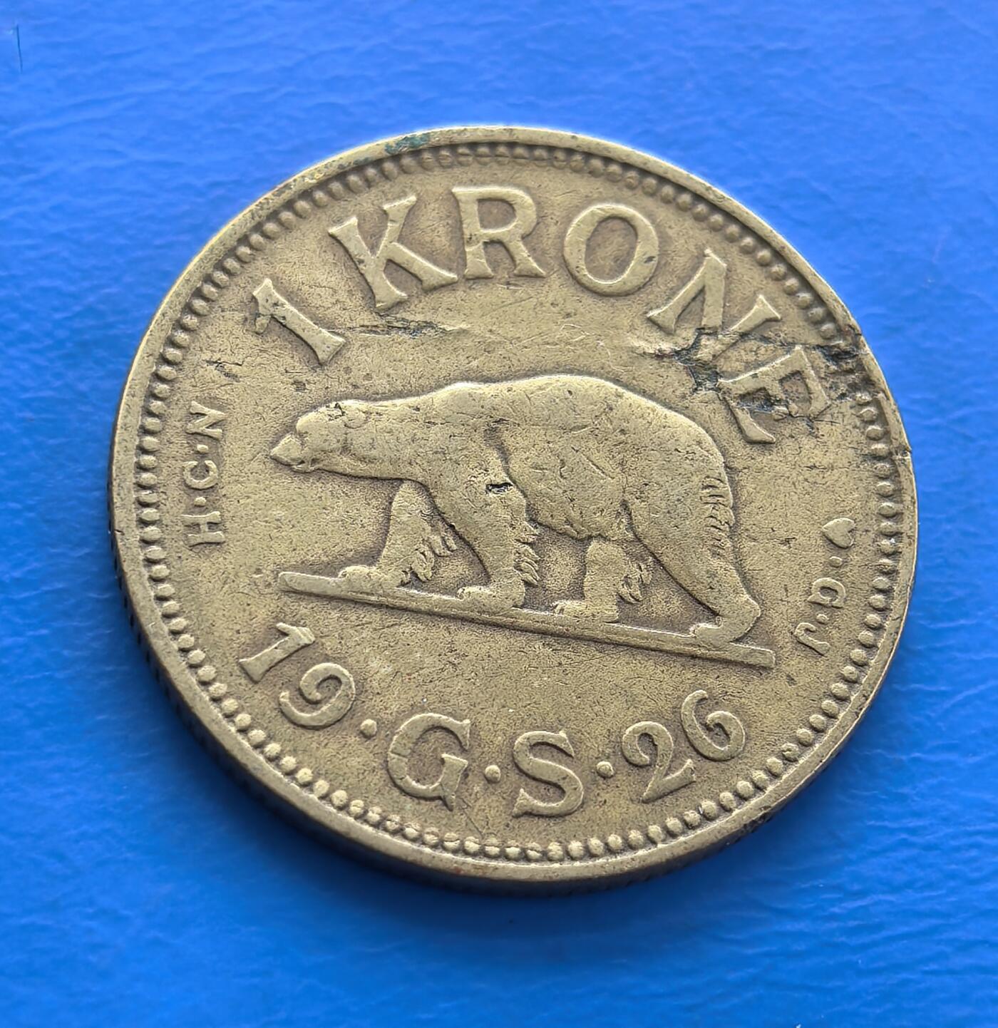 外国优质老铜币银币持续添加中，周六九点倒数截拍，满百包邮，可寄存半年，喜欢朋友微信扫描二维码可直接参拍