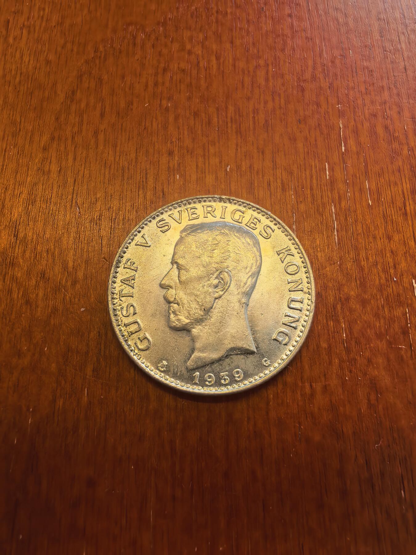 长老汇蛇年精选第八十场拍卖 1939瑞典古斯塔夫五世1克朗银币，15克800银，未流通品