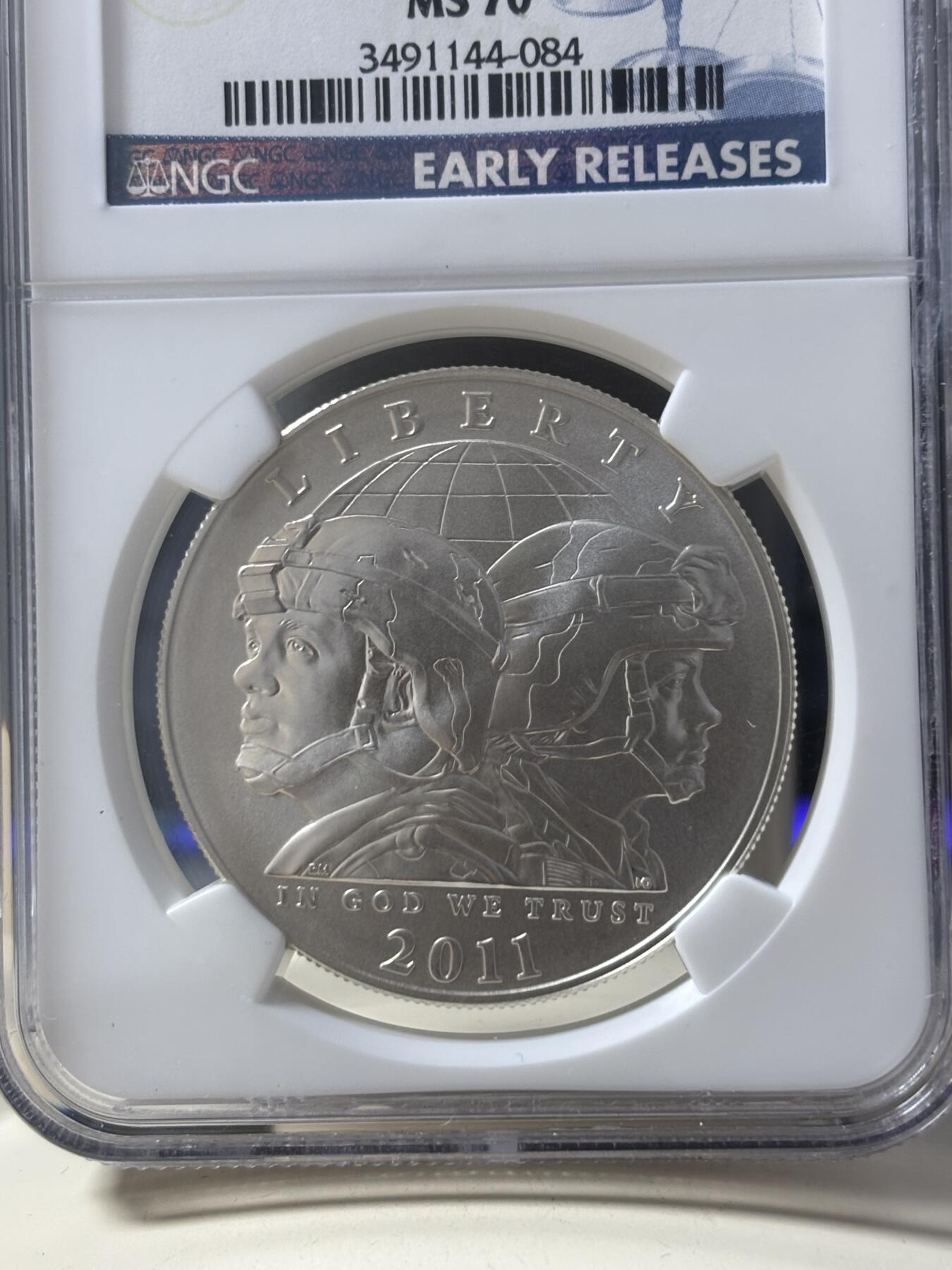 第185期拍卖 美国2011年美国陆军1美元磨砂版纪念银币NGCMS70，900银，26.72克，