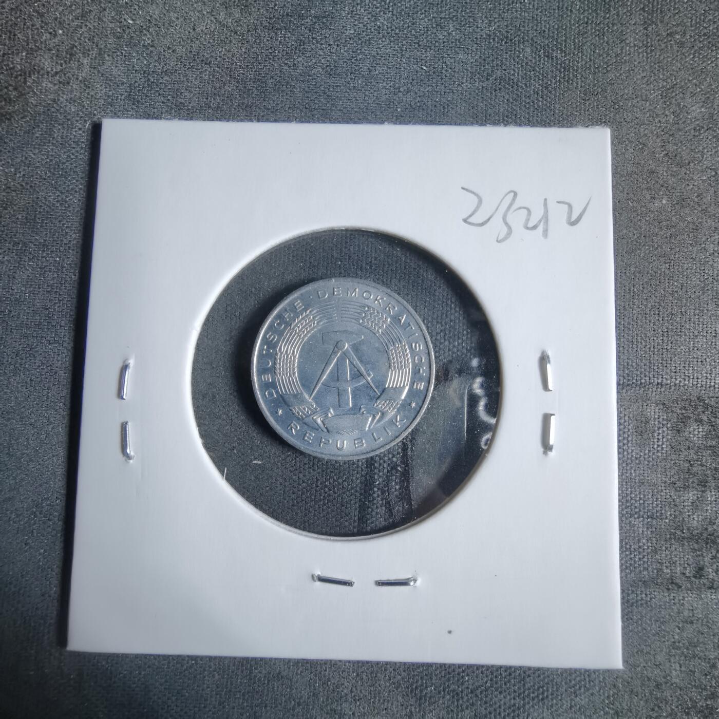 沼泽如烟--第923场 东德1968年1芬尼