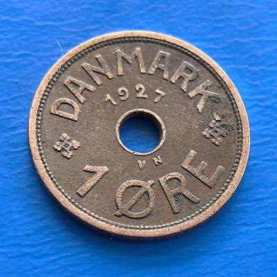 外国优质老铜币银币持续添加中，周六九点倒数截拍，满百包邮，可寄存半年，喜欢朋友微信扫描二维码可直接参拍 - 丹麦1927年1欧尔