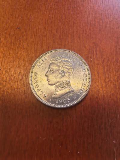 长老汇马年精选第十一场拍卖 - 1905西班牙阿方索十三世2比塞塔银币，未流通品，高点都在，细节丰富