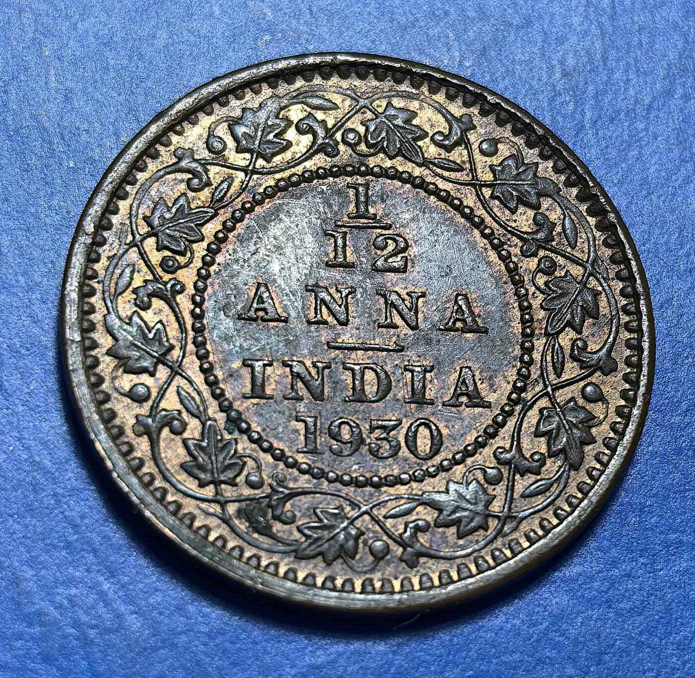 外国优质老铜币银币持续添加中，周六九点倒数截拍，满百包邮，可寄存半年，喜欢朋友微信扫描二维码可直接参拍 原光印度1930年1/12安娜