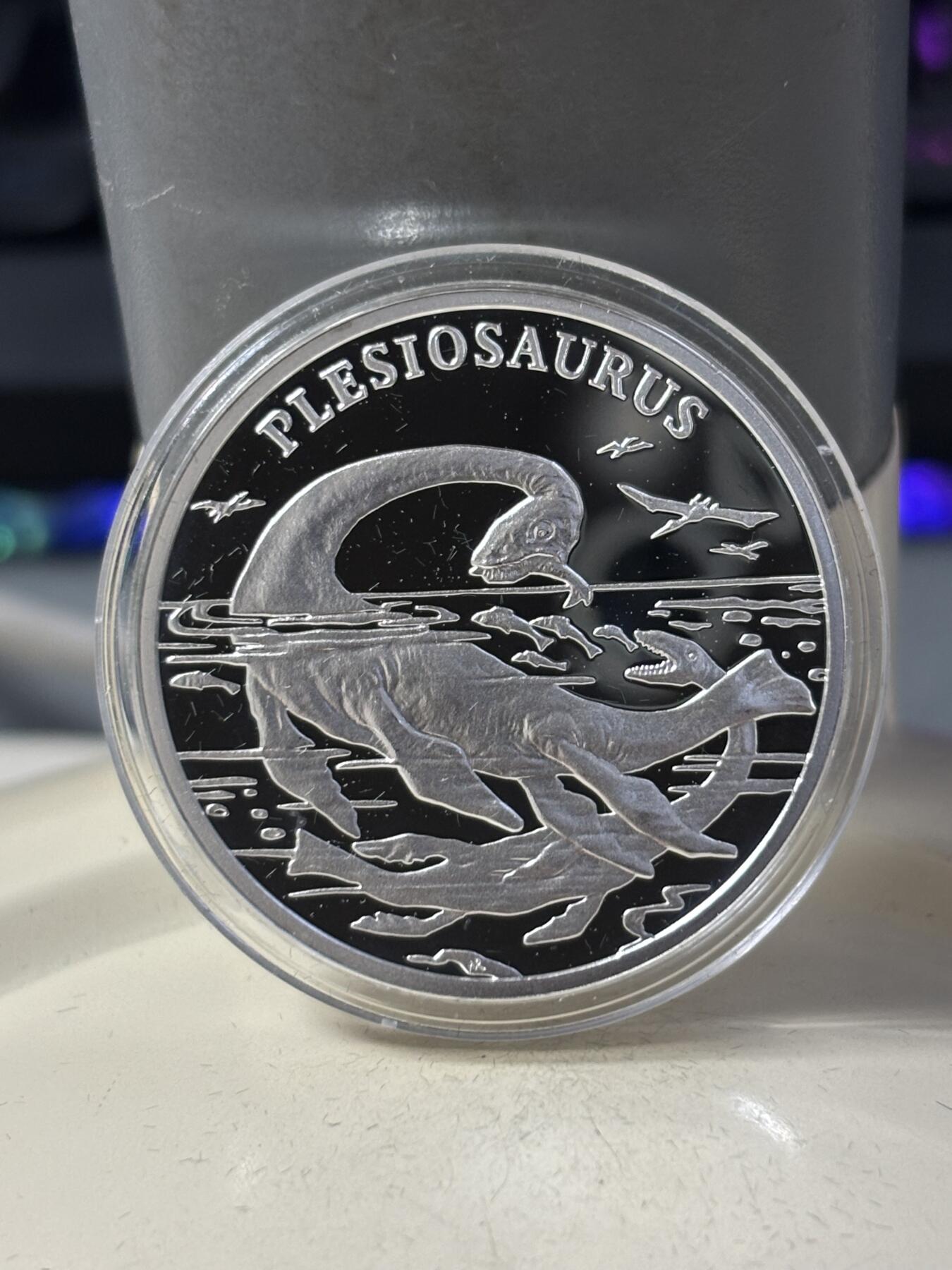 第185期拍卖 波兰2009年恐龙精制纪念银章8枚套原盒证，华沙造币厂 925银，14.14g*8 发行量15000套