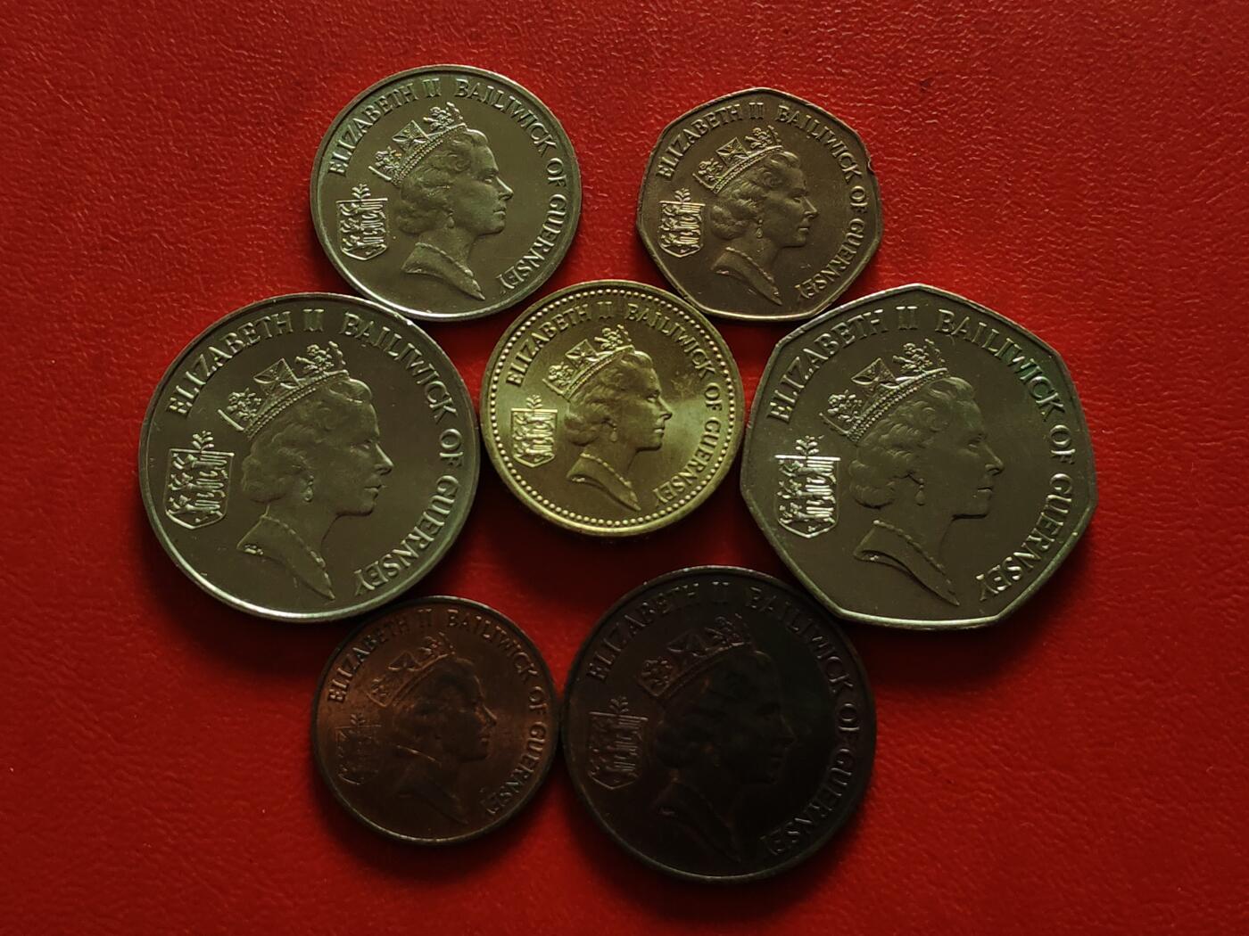 【云涧收藏】第八十二场 根西1985年7枚套，1、2便士氧化