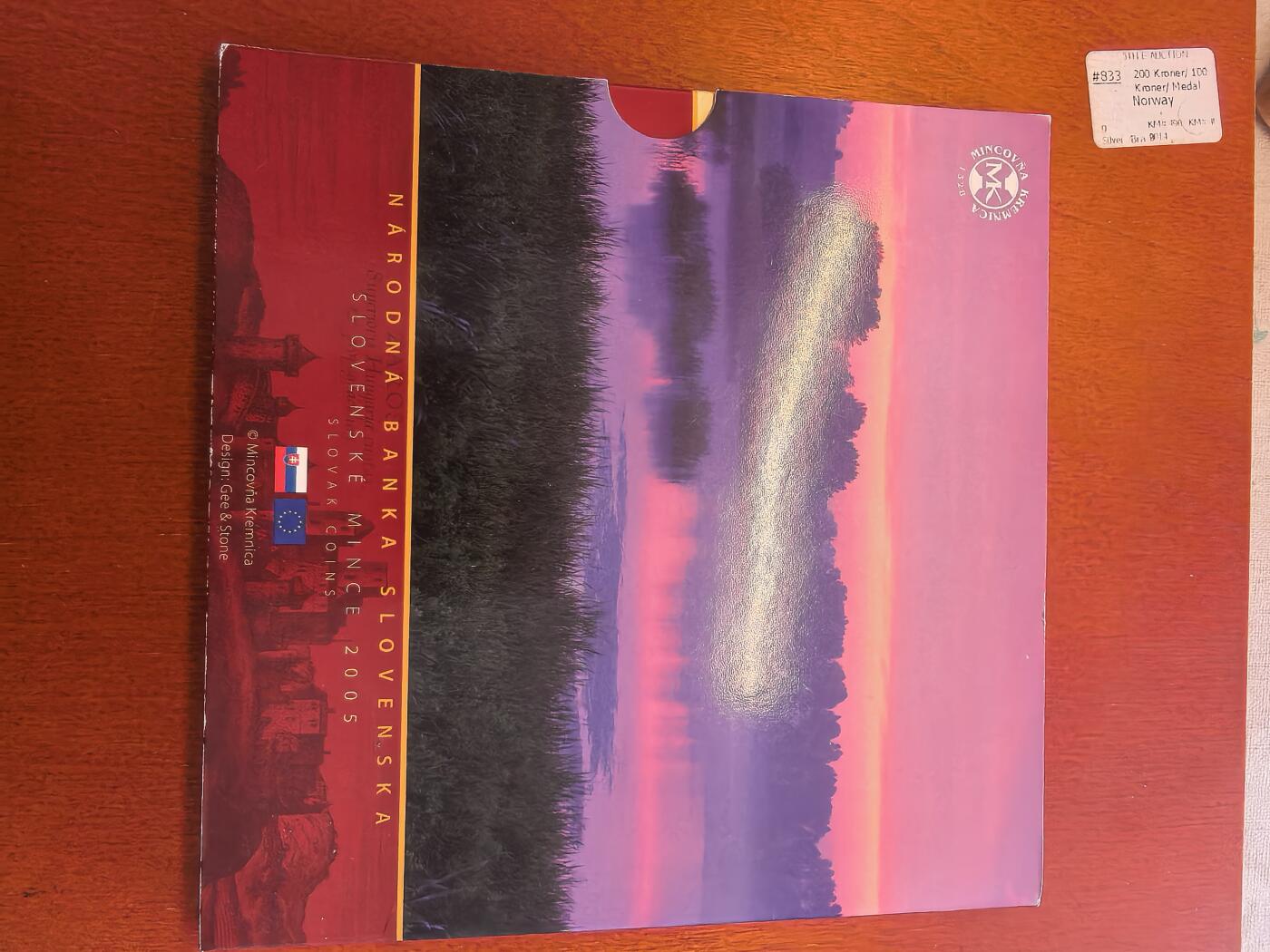 长老汇蛇年精选第八十场拍卖 2005斯洛伐克5枚套，卡装，含双色金属章1枚