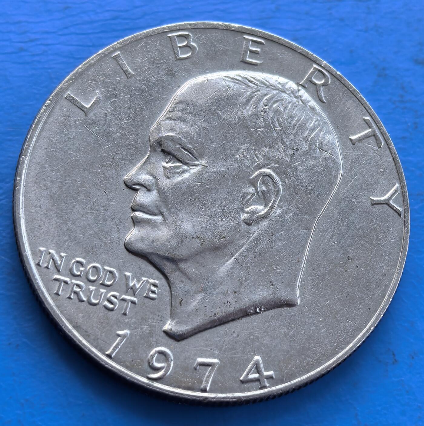 外国优质老铜币银币持续添加中，周六九点倒数截拍，满百包邮，可寄存半年，喜欢朋友微信扫描二维码可直接参拍 日本1974年艾森豪威尔大壹元