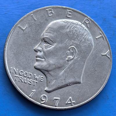 外国优质老铜币银币持续添加中，周六九点倒数截拍，满百包邮，可寄存半年，喜欢朋友微信扫描二维码可直接参拍 - 日本1974年艾森豪威尔大壹元