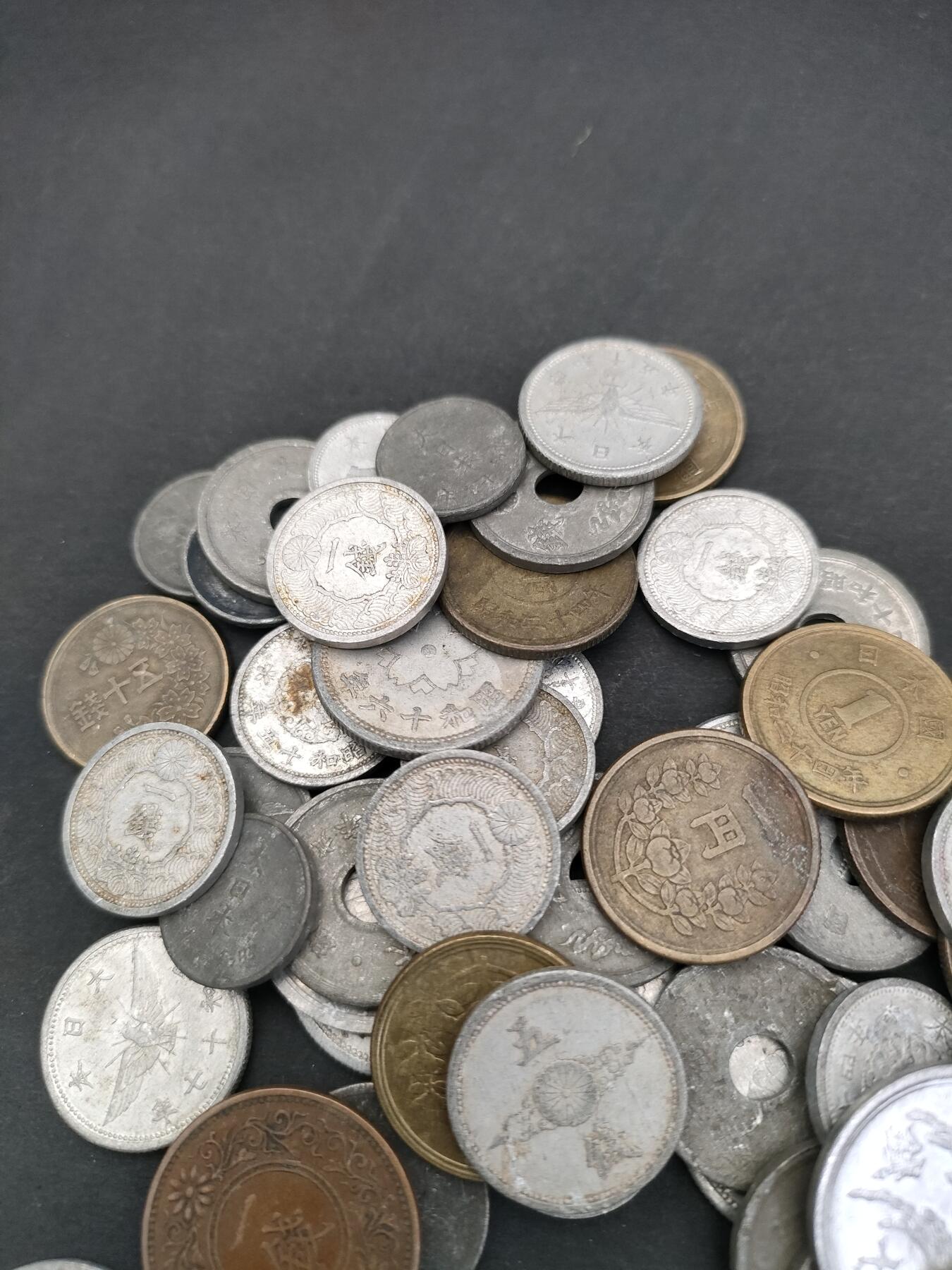 猩哥外币小铺➨【第205场】 钱币50个