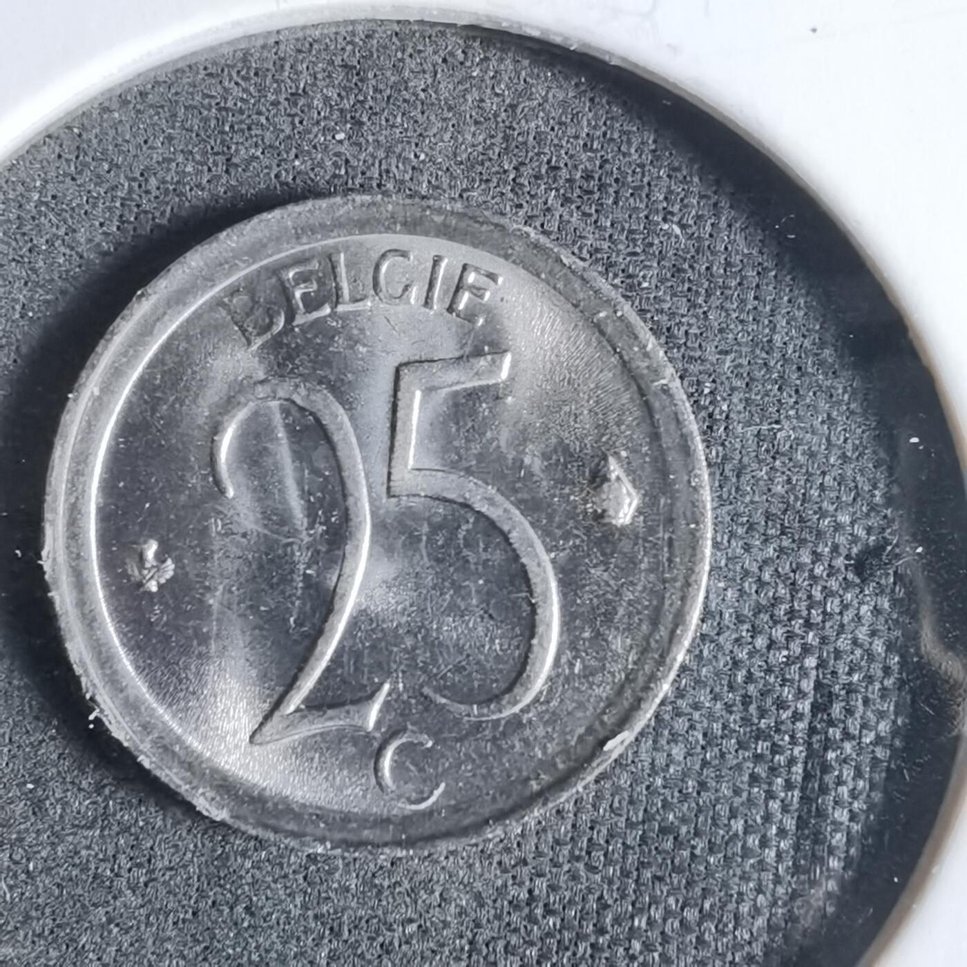 沼泽如烟--第923场 比利时1972年25分