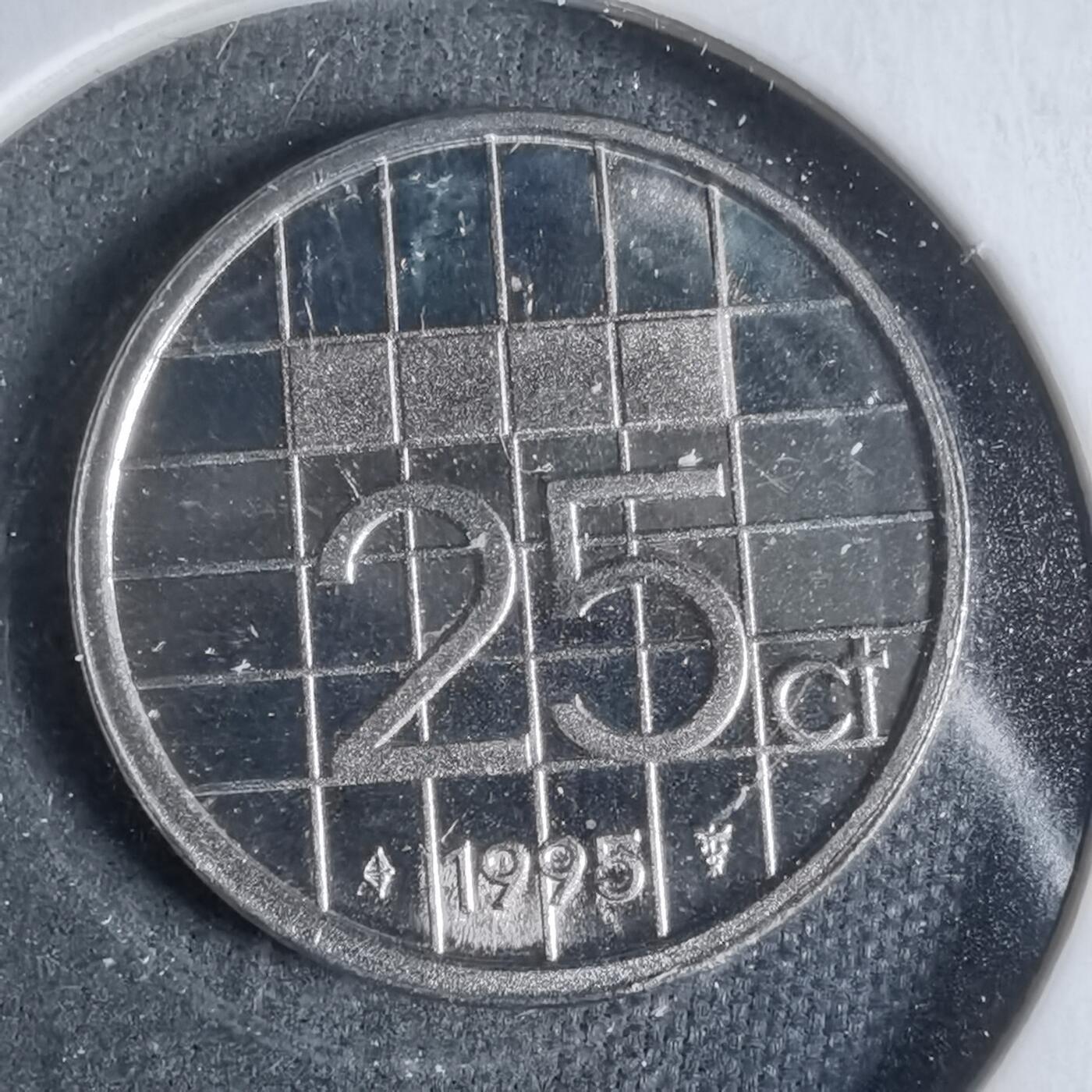 沼泽如烟--第923场 荷兰1995年25分