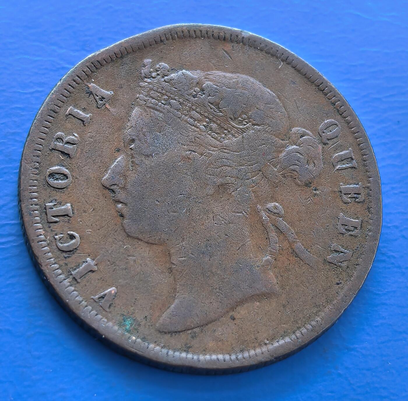 外国优质老铜币银币持续添加中，周六九点倒数截拍，满百包邮，可寄存半年，喜欢朋友微信扫描二维码可直接参拍 少见海峡1887年大壹分