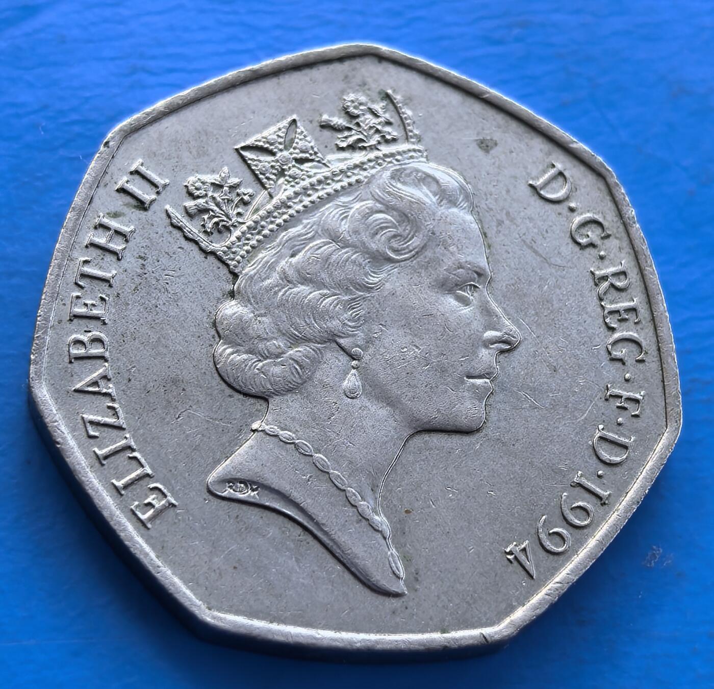 外国优质老铜币银币持续添加中，周六九点倒数截拍，满百包邮，可寄存半年，喜欢朋友微信扫描二维码可直接参拍 英国诺曼底登陆纪念币