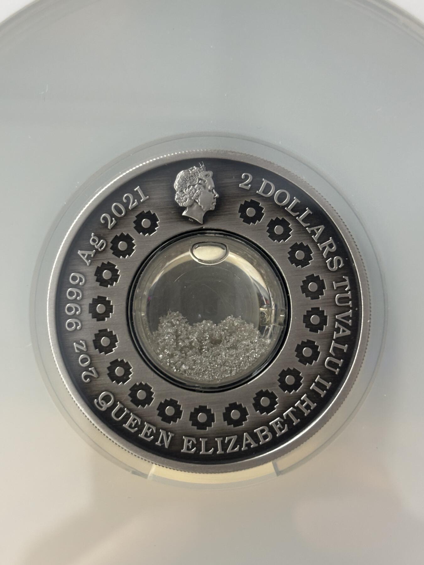 第185期拍卖 图瓦卢2021年月亮眼泪镶嵌银颗粒2盎司仿古银币NGC-MS70首无原盒证书，9999银，发行量2500枚