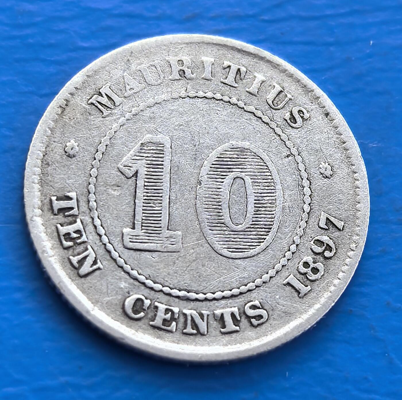 外国优质老铜币银币持续添加中，周六九点倒数截拍，满百包邮，可寄存半年，喜欢朋友微信扫描二维码可直接参拍 毛里求斯1897年10分银币