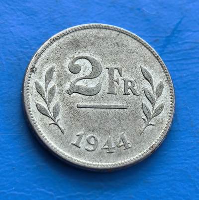 外国优质老铜币银币持续添加中，周六九点倒数截拍，满百包邮，可寄存半年，喜欢朋友微信扫描二维码可直接参拍 - 比利时1944年2法郎