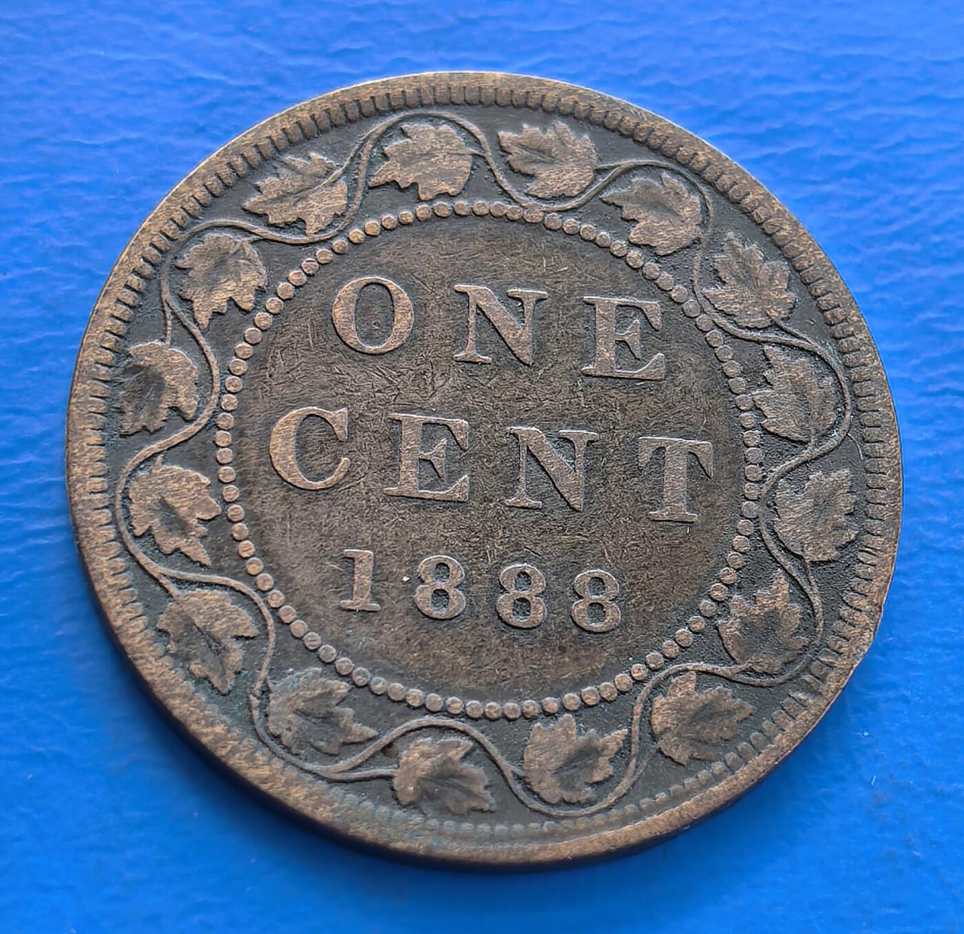 外国优质老铜币银币持续添加中，周六九点倒数截拍，满百包邮，可寄存半年，喜欢朋友微信扫描二维码可直接参拍 加拿大1888年壹分