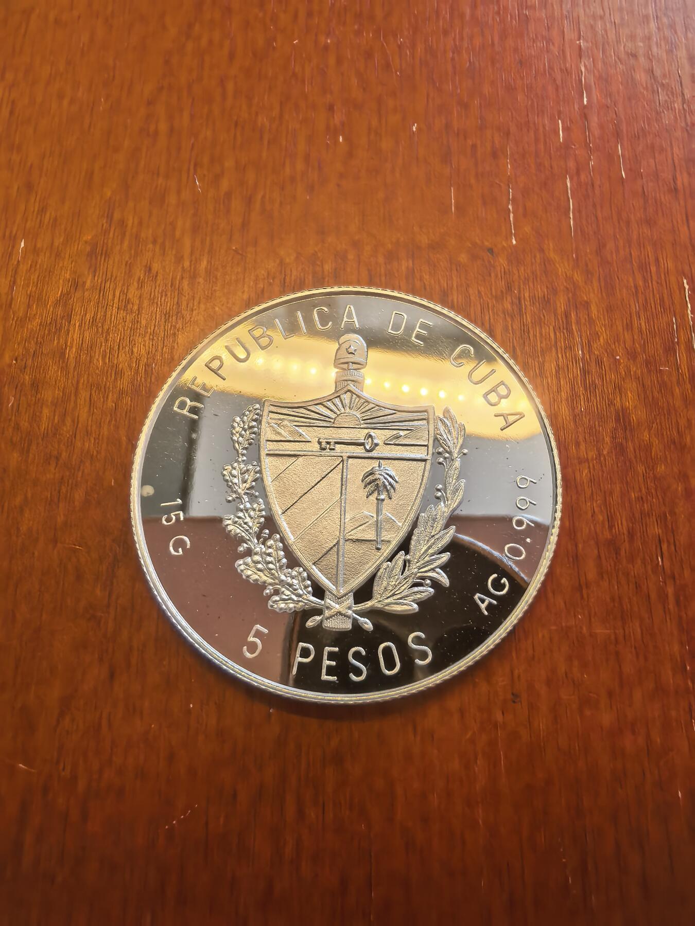 长老汇蛇年精选第八十场拍卖 1993古巴邮政历史5比索精制银币，有白斑