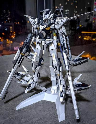 高达手办 初版带特典萝播动漫 白露空战型合金拼装模型