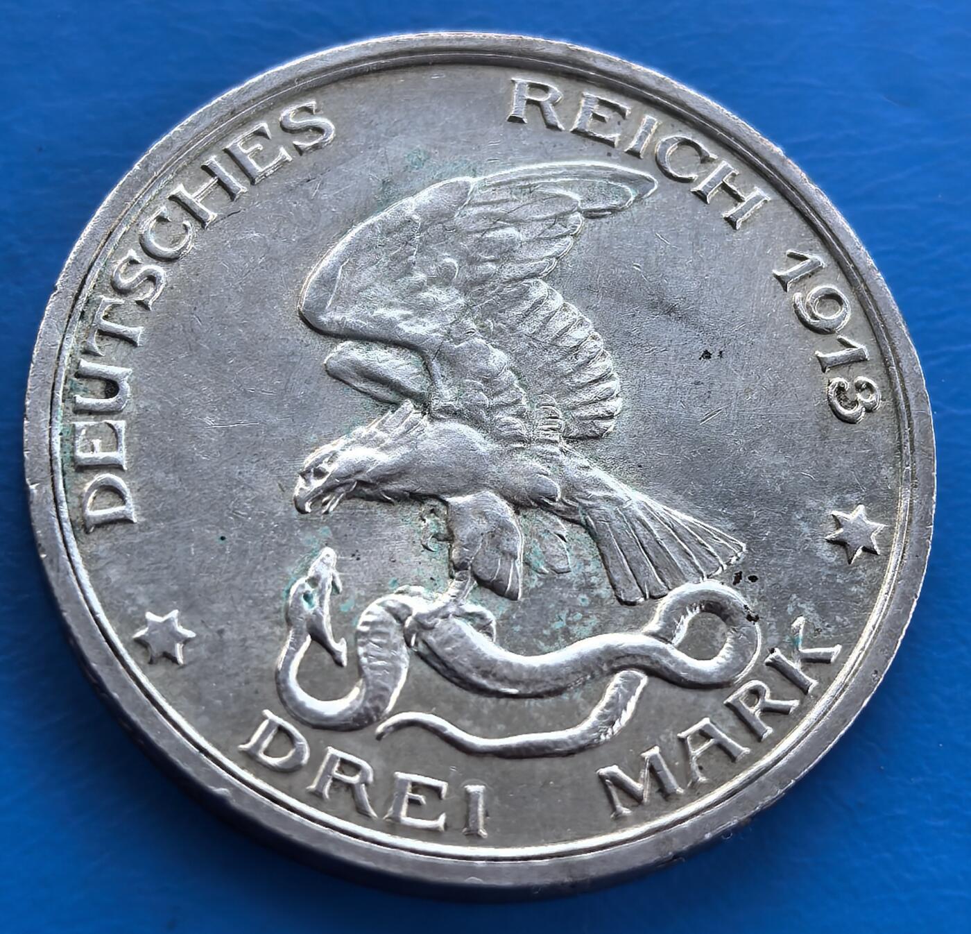 外国优质老铜币银币持续添加中，周六九点倒数截拍，满百包邮，可寄存半年，喜欢朋友微信扫描二维码可直接参拍