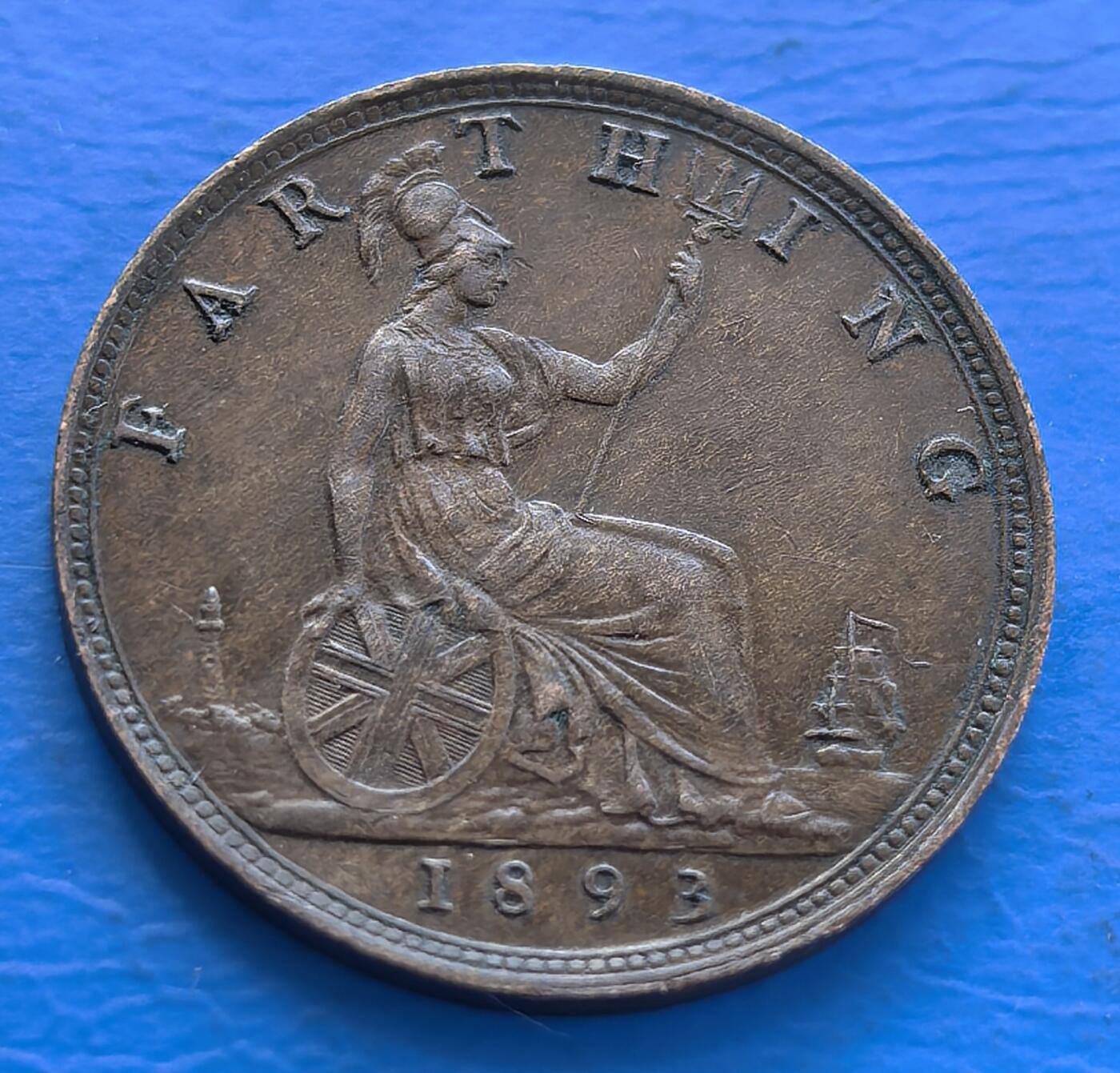 外国优质老铜币银币持续添加中，周六九点倒数截拍，满百包邮，可寄存半年，喜欢朋友微信扫描二维码可直接参拍 极美品英国1893年法新