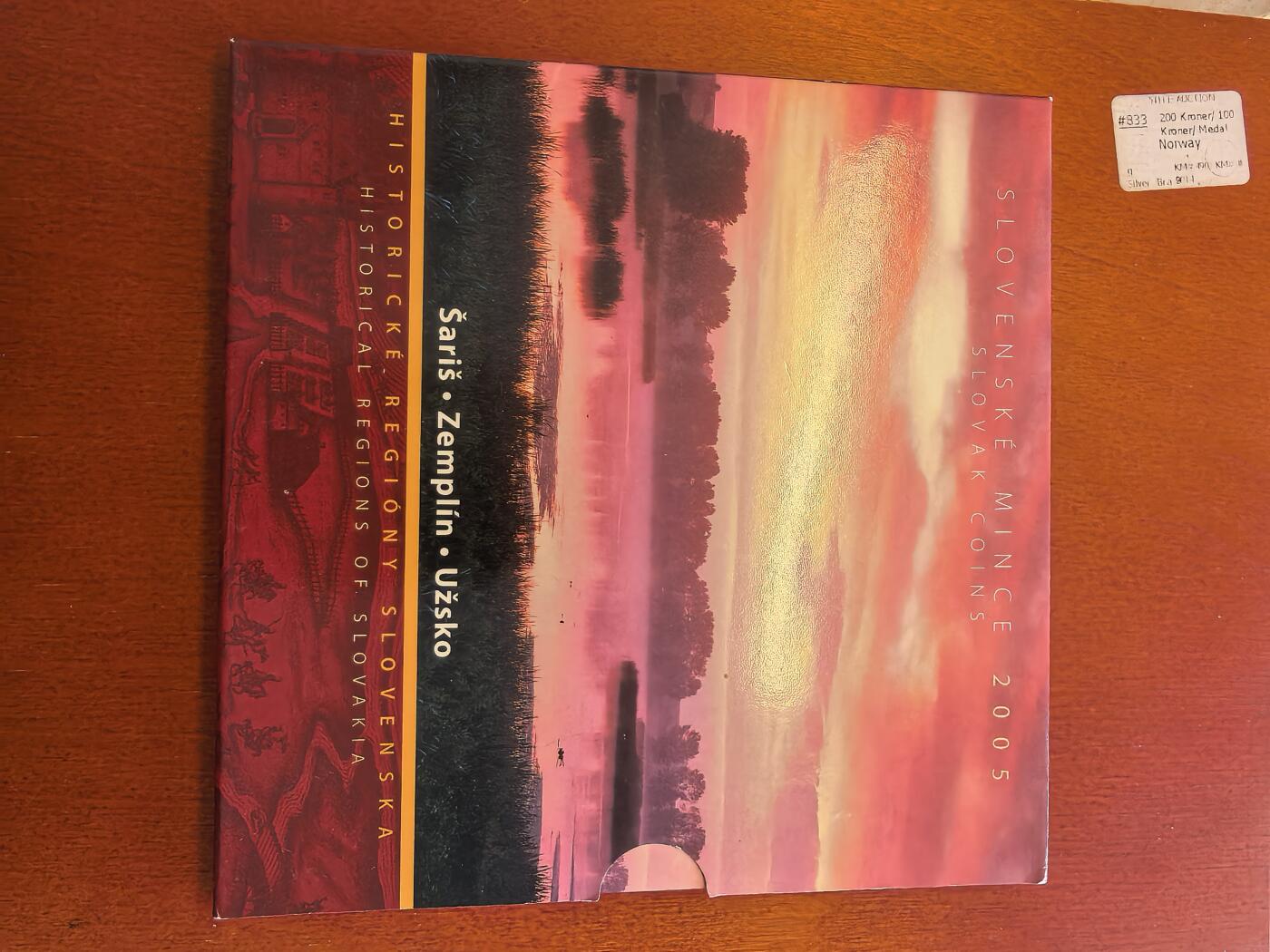 长老汇蛇年精选第八十场拍卖 2005斯洛伐克5枚套，卡装，含双色金属章1枚