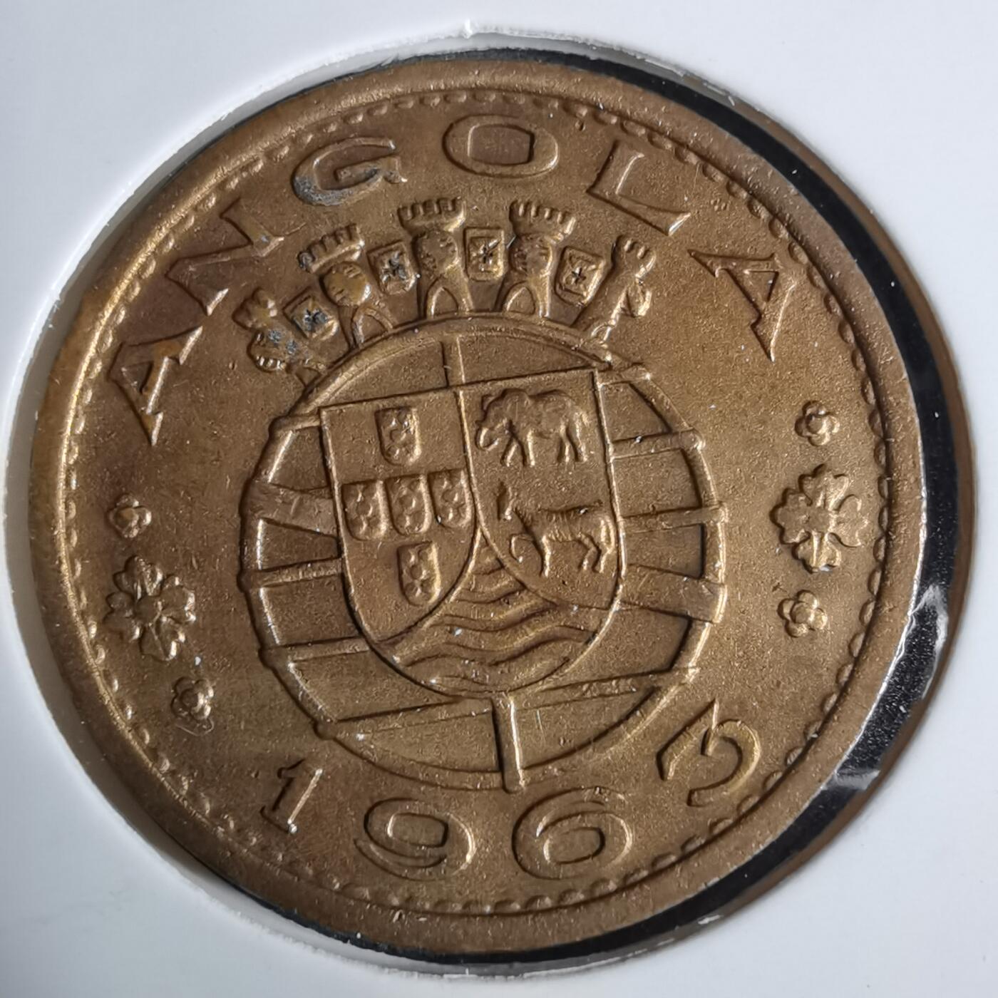 沼泽如烟--第924场 葡属安哥拉1963年1埃斯库多