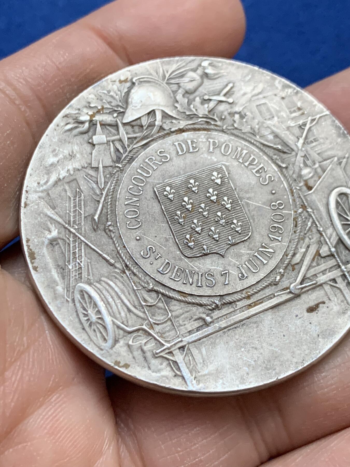 《竞宝斋》第445场 周日，周一，2场连拍 （全场包邮） 名家名作 L.Bottee作 1908年消防比赛大银章 57.7克 49.2mm 丰饶角1银标 细节丰富