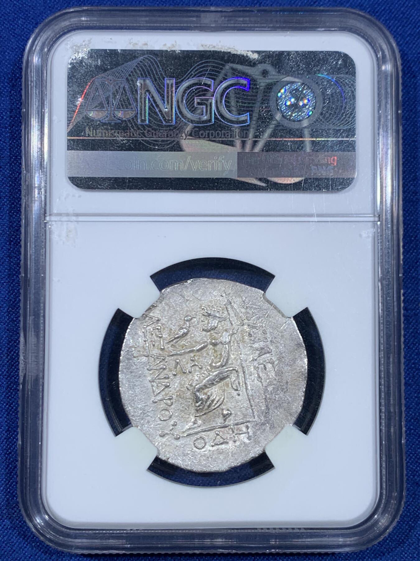 《竞宝斋》第445场 周日，周一，2场连拍 （全场包邮） NGC AU 铸造4分表面4分 古希腊色雷斯奥德修斯4德拉克马银币，宙斯神像，好状态。