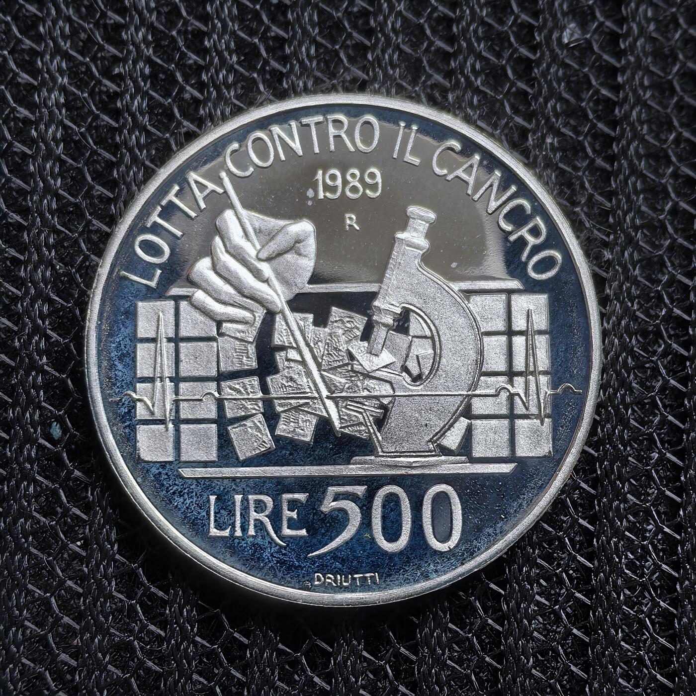 道一币馆币章第一百五十八场 原盒证 意大利1989年治疗癌症技术发展500里拉精制银币 7600