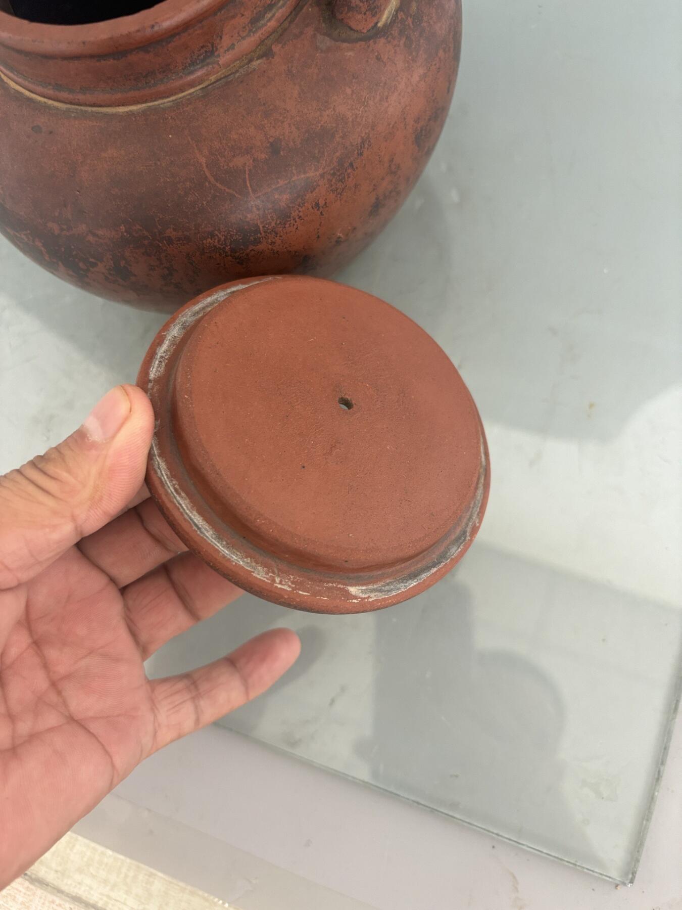 包老到代紫砂壶一把完好如图