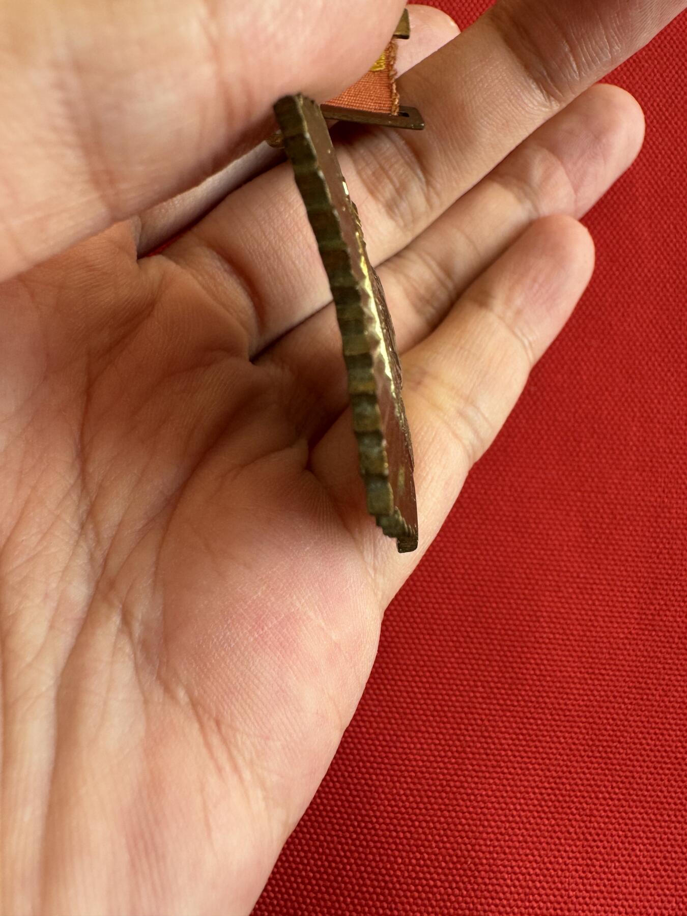 五哥徽章群   9号周二晚上八点4群联拍 铜章