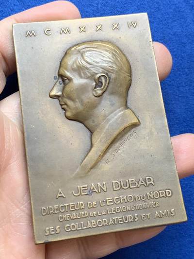 《竞宝斋》第445场 周日，周一，2场连拍 （全场包邮） - 法国方形大铜章，重186.5克，直径52.5*80.8mm，作者Soubricas