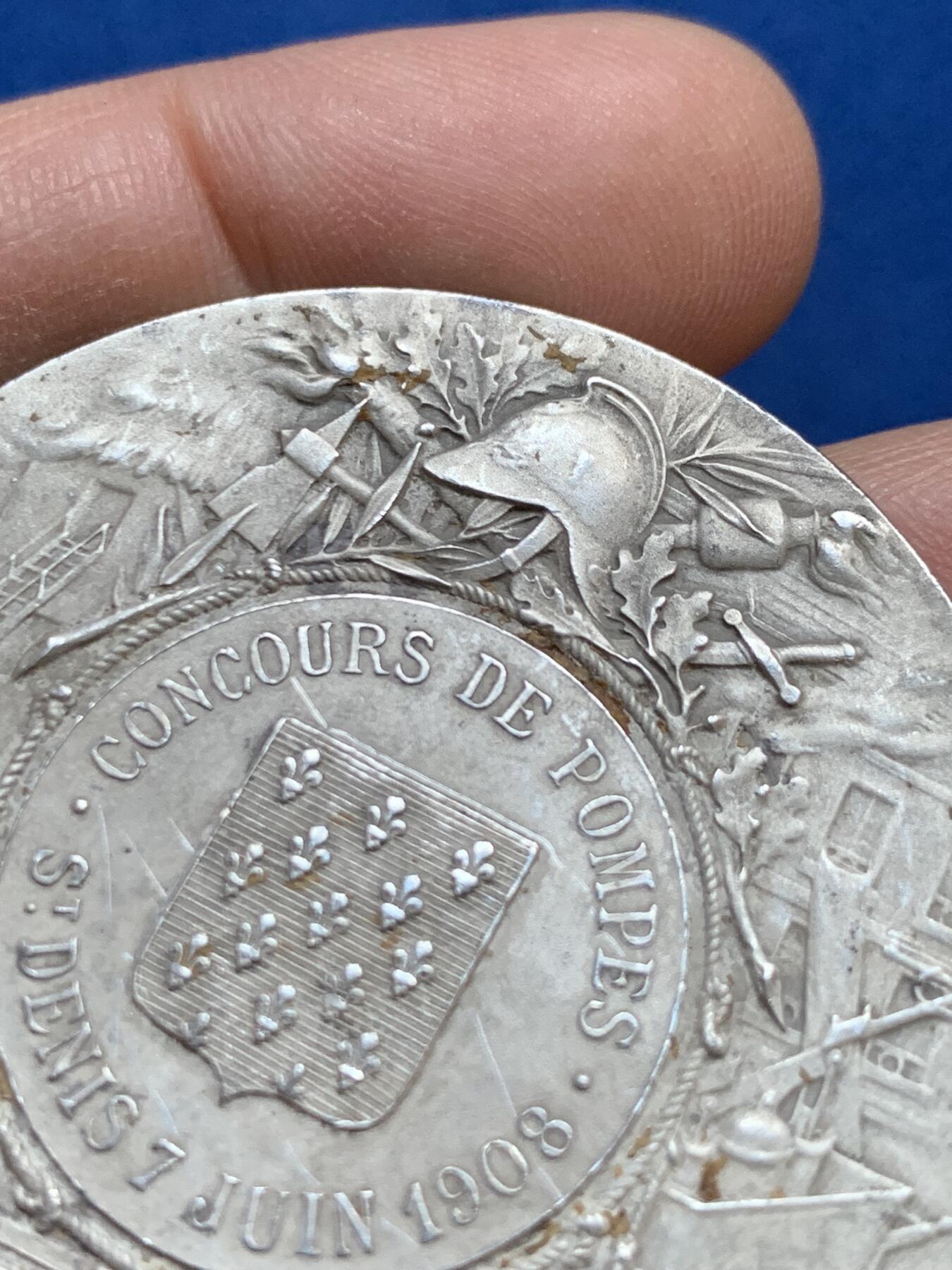 《竞宝斋》第445场 周日，周一，2场连拍 （全场包邮） 名家名作 L.Bottee作 1908年消防比赛大银章 57.7克 49.2mm 丰饶角1银标 细节丰富